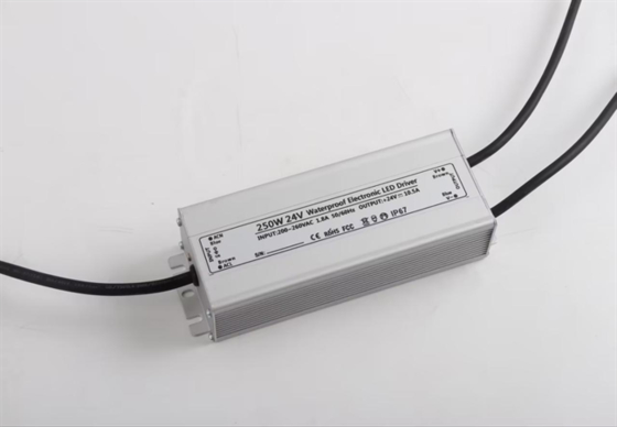 Hocheffizientes 300W wasserdichtes Aluminium DC12V LED-Netzteil für LED-Beleuchtung